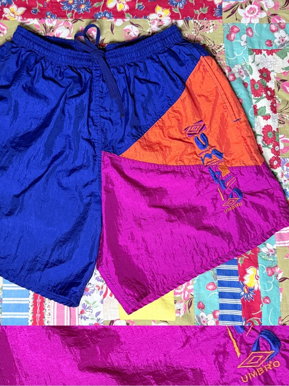EUC Vintage 90s Umbro Soccer Shorts in Blue, Orange, Magenta - Size Medium - Picture 2 of 12